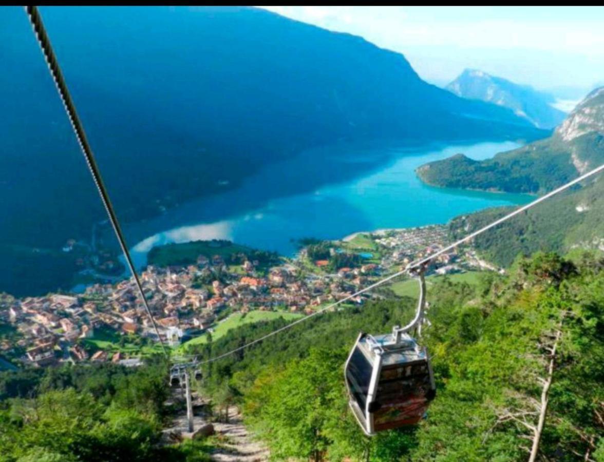 Вилла Chalet Relax Molveno E Andalo Dolomiti Экстерьер фото