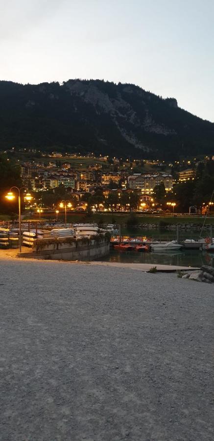 Вилла Chalet Relax Molveno E Andalo Dolomiti Экстерьер фото
