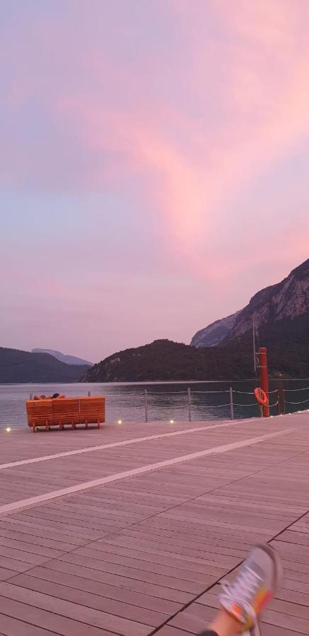 Вилла Chalet Relax Molveno E Andalo Dolomiti Экстерьер фото